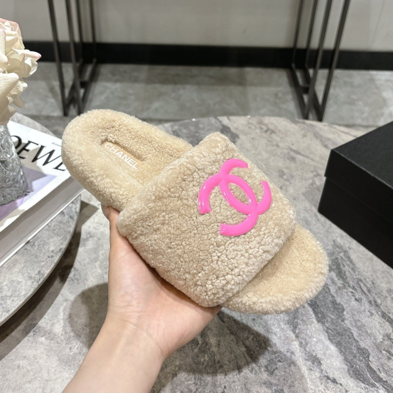 Ch*el slippers